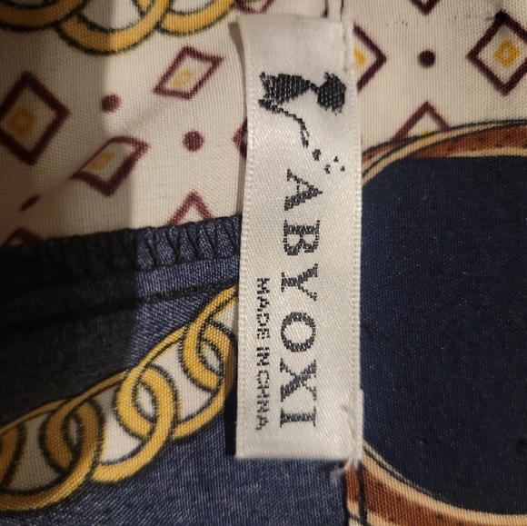 Mid length Dress XL - Picture 4 of 4